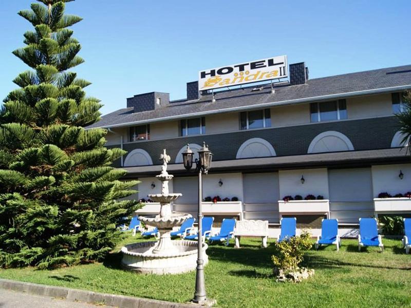Hotel Ria De Suances Bagian luar foto