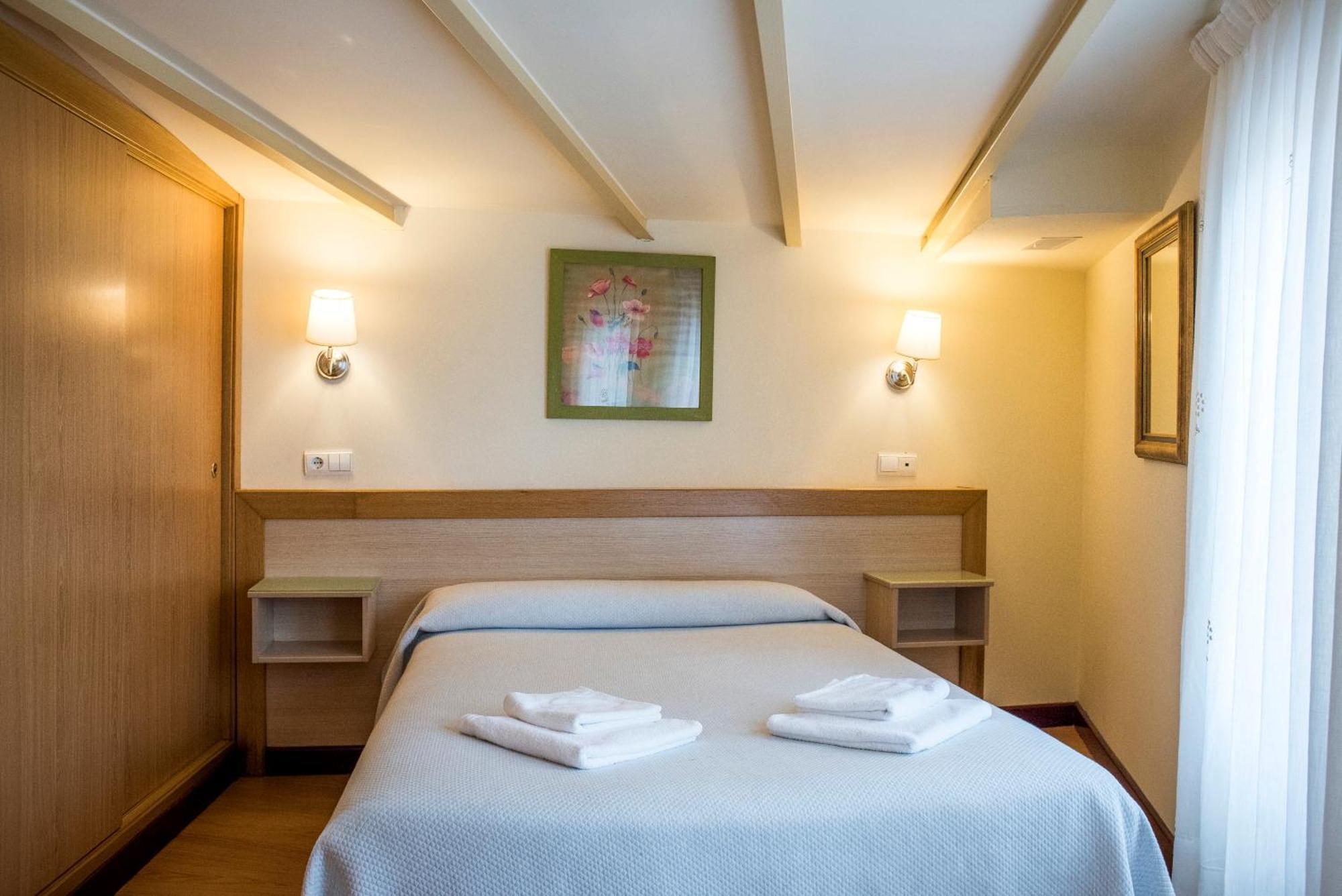Hotel Ria De Suances Bagian luar foto