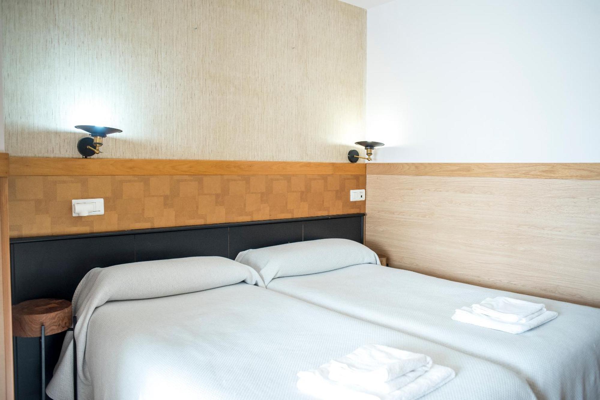 Hotel Ria De Suances Bagian luar foto