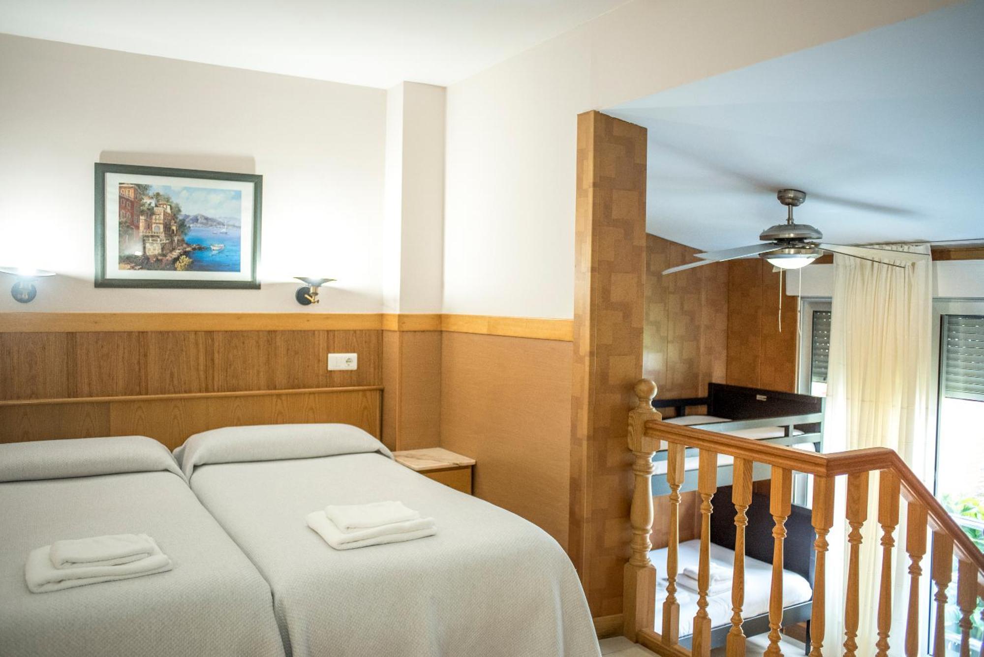 Hotel Ria De Suances Bagian luar foto